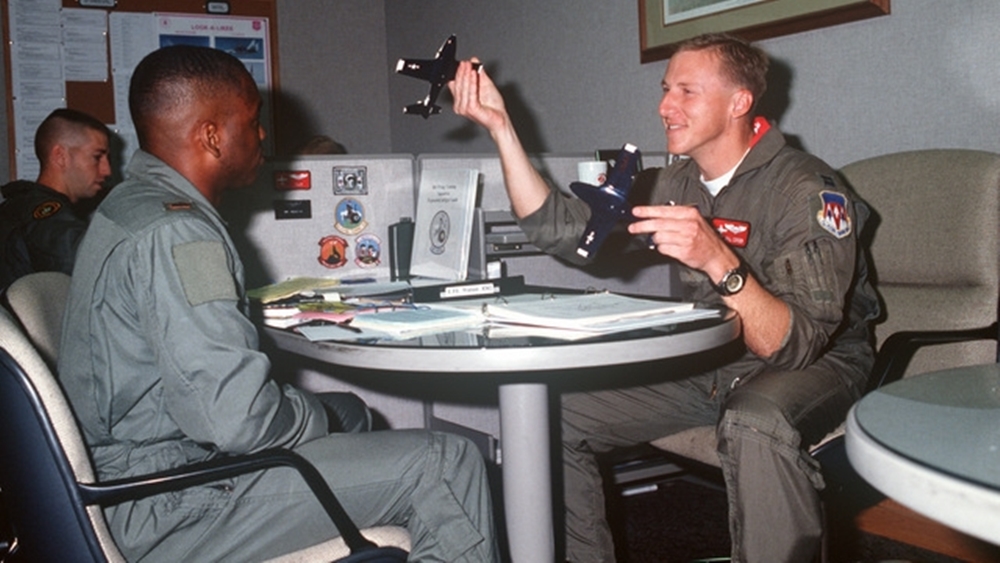 sekolah penerbangan terbaik