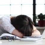 Menghilangkan ngantuk di siang hari